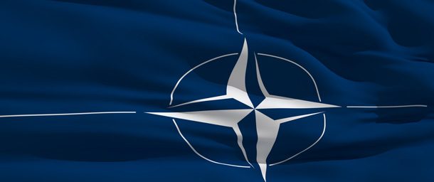 COLOURBOX2373153_610x256